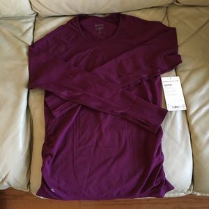 NWT Athleta Speedlight Top Long Sleeve SMALL